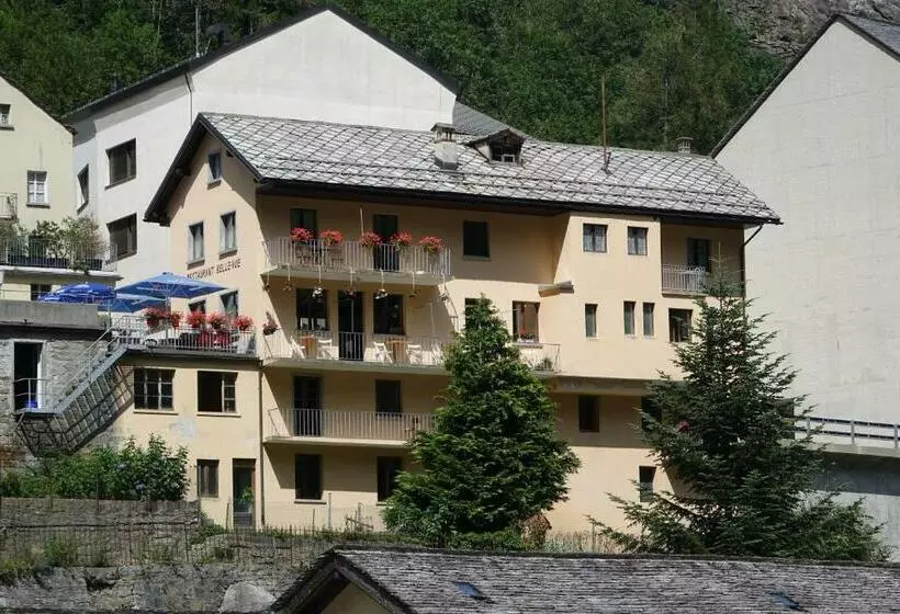 Hotelli Pension Bellevue Gondo
