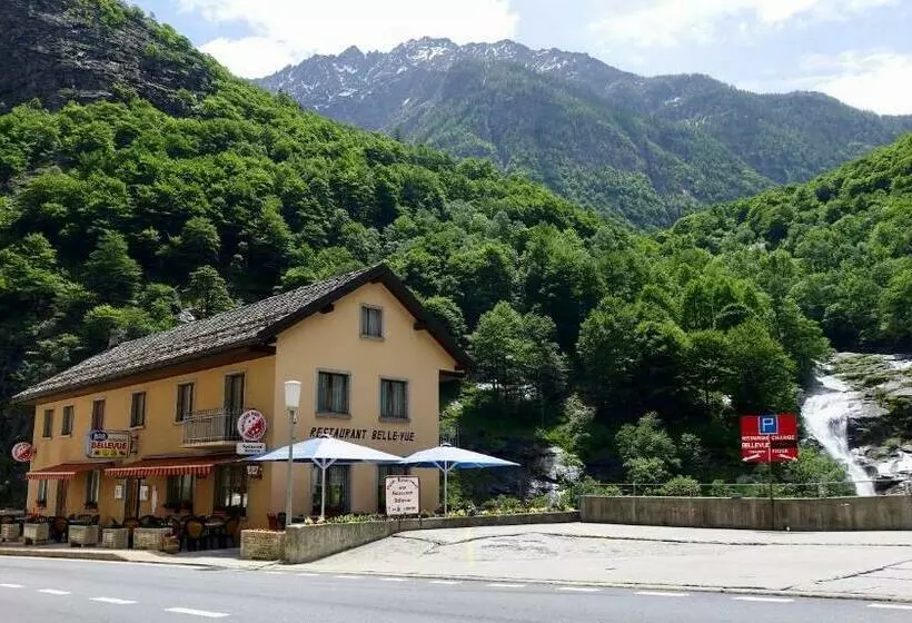Hotelli Pension Bellevue Gondo