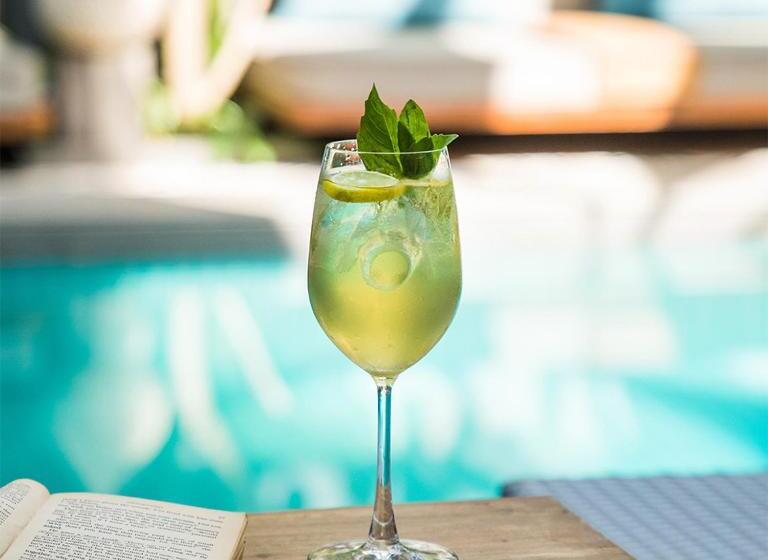 בית מלון כפרי Red Thread Calangute