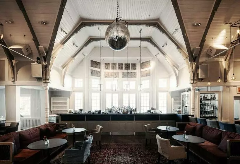 Sandhamn Seglarhotell