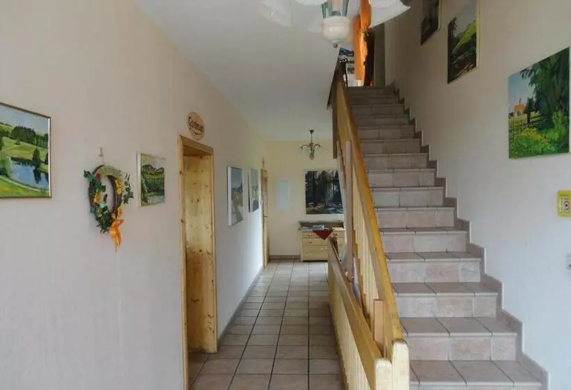 Majatalo Almcafe Schnakenhöhe