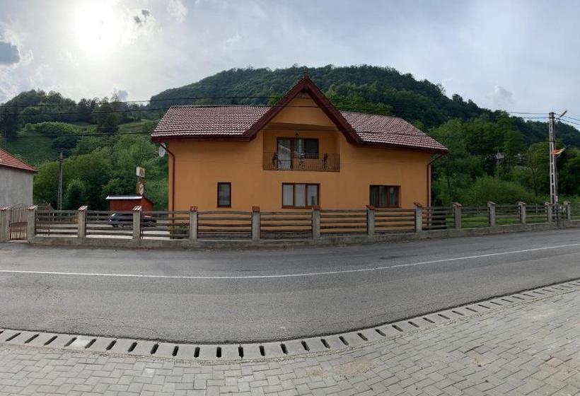 Пансион Krystal Romuli