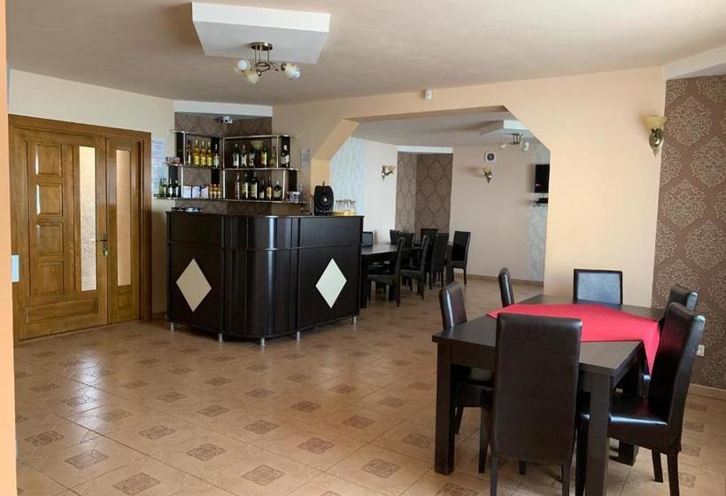 Пансион Krystal Romuli