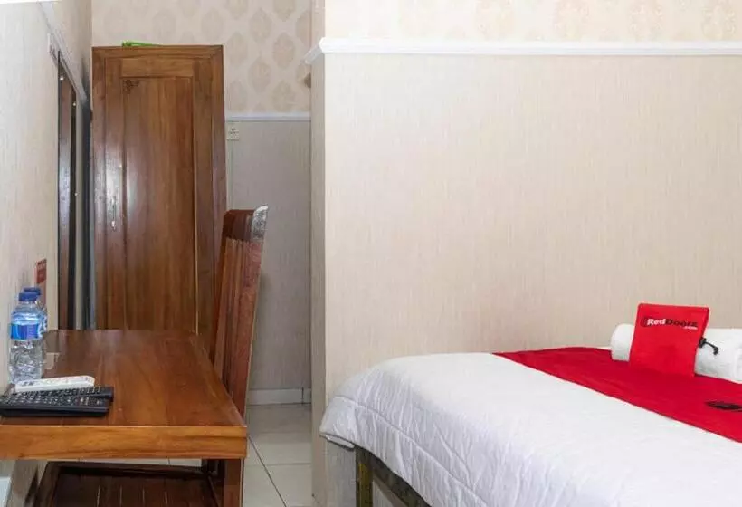 Majatalo Reddoorz Near Gajahmungkur Semarang