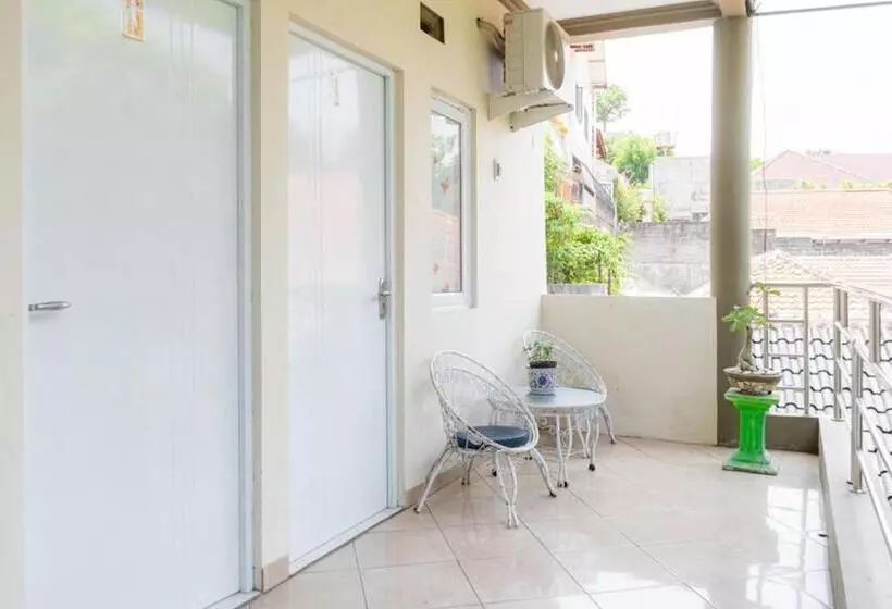 Majatalo Reddoorz Near Gajahmungkur Semarang