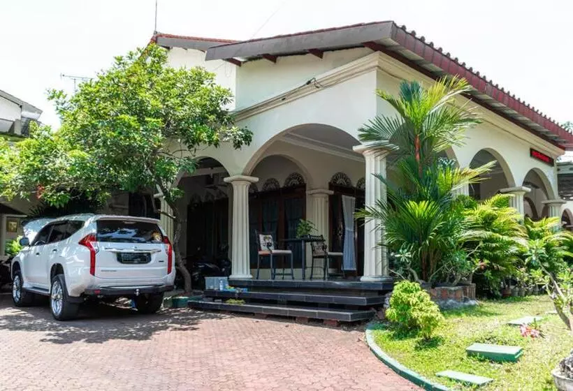 Majatalo Reddoorz Near Gajahmungkur Semarang