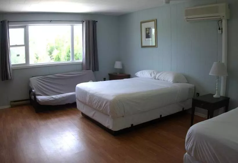Port Loring Northland Motel