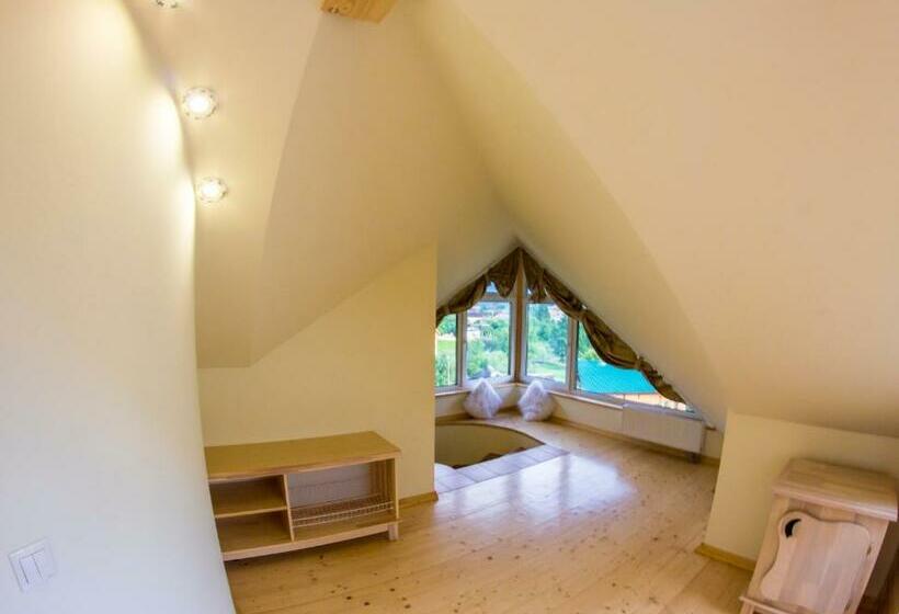 منتجع Hata Hutsula