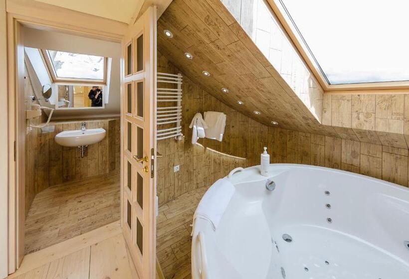 منتجع Hata Hutsula