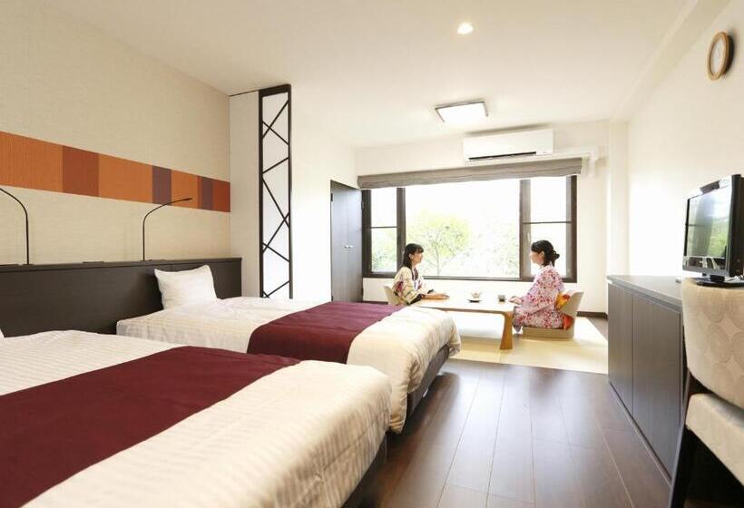 ריוקאן Kyukamura Noto Chirihama