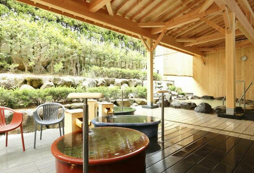 ריוקאן Kyukamura Noto Chirihama