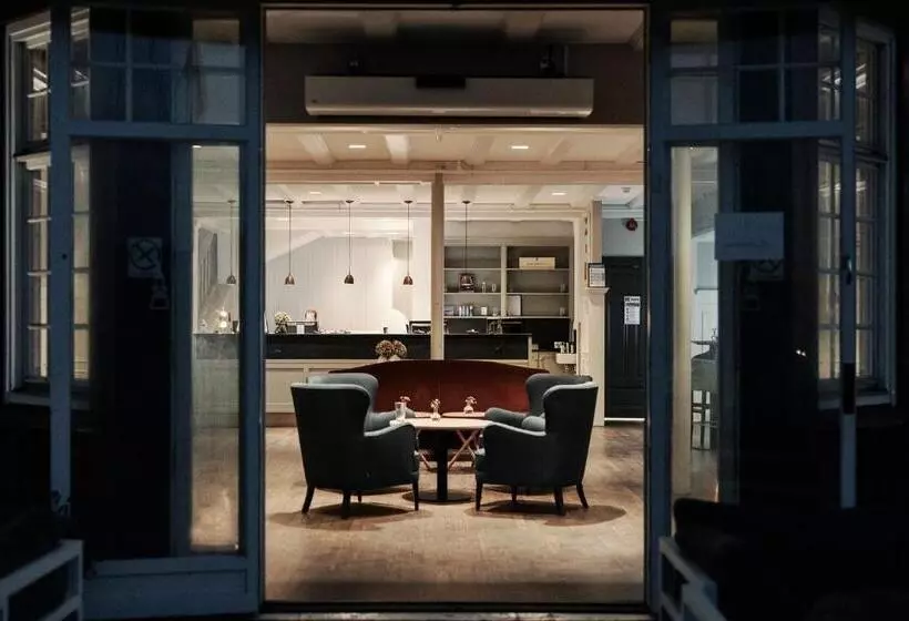 Sandhamn Seglarhotell