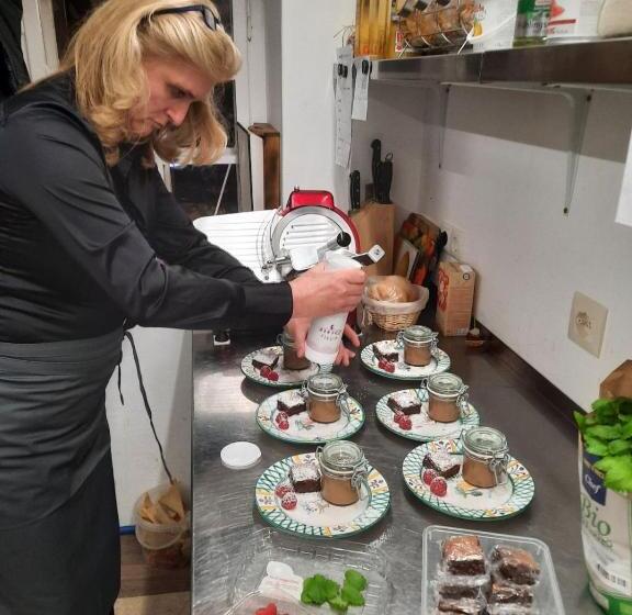 住宿加早餐  Landsitz Oberhof Petit Hôtel