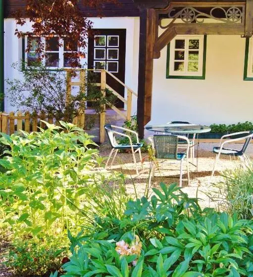 Aamiaismajoitus (B&B) Landsitz Oberhof Petit Hôtel