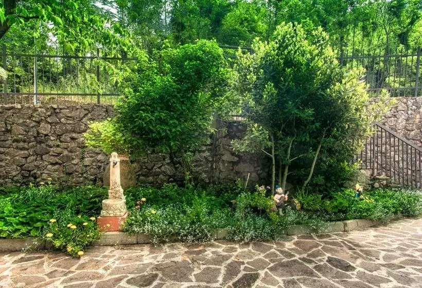 Aamiaismajoitus (B&B) Oasi Verde