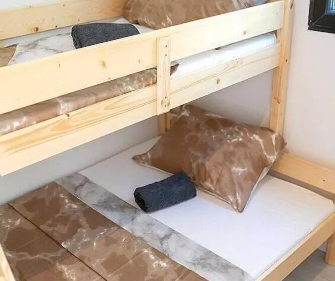 Hotelli Dom Autocamp