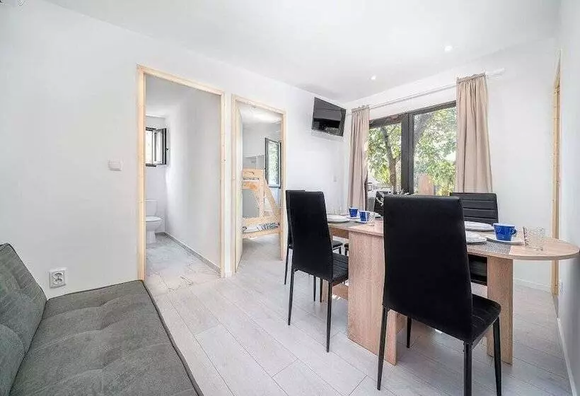 Hotelli Dom Autocamp