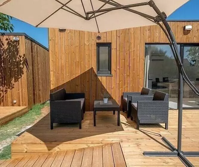 Hotelli Dom Autocamp