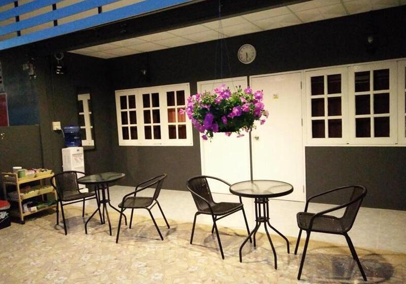 ホテル Jumbo Villa Homestay And Resort