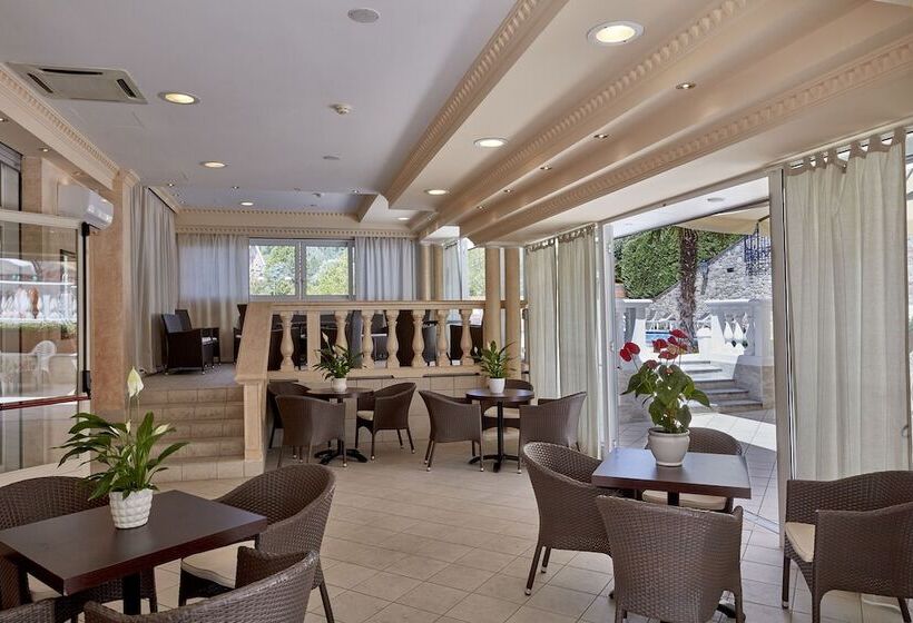 فندق Plaza Tabiano