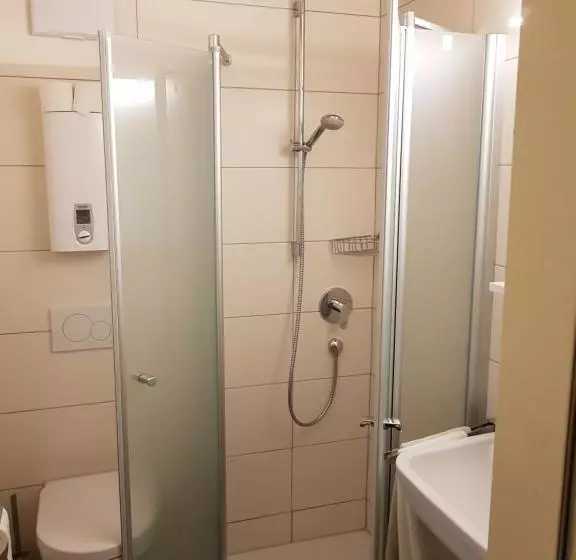 Hotelli Restaurant Hirsch