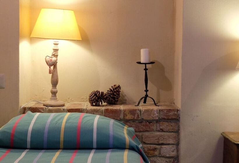 Сельский отель Agriturismo Il Roccolo