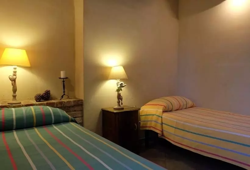 田舎風ホテル Agriturismo Il Roccolo