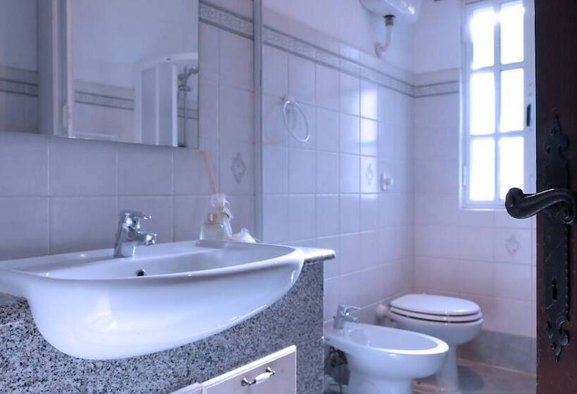 Сельский отель Agriturismo Il Roccolo