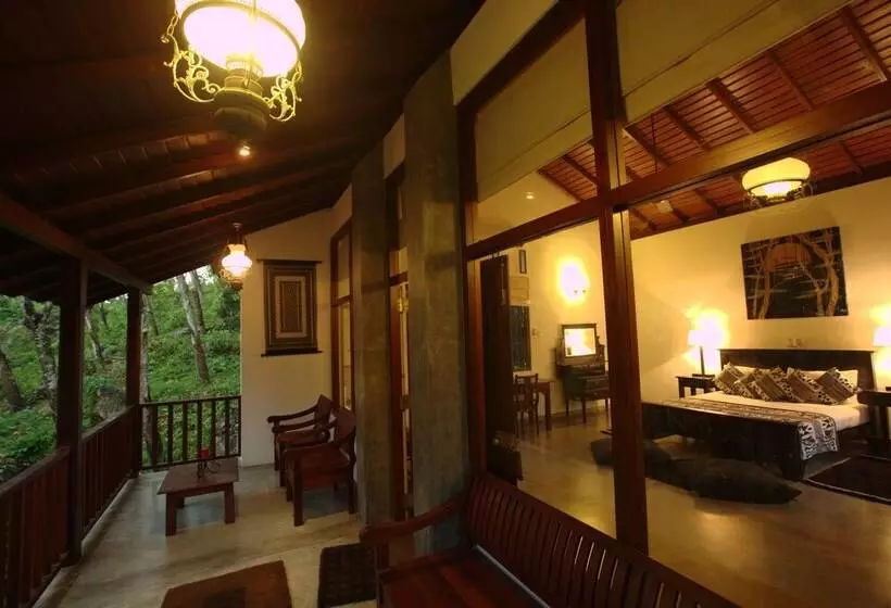 هتل Sanctuary Lodge