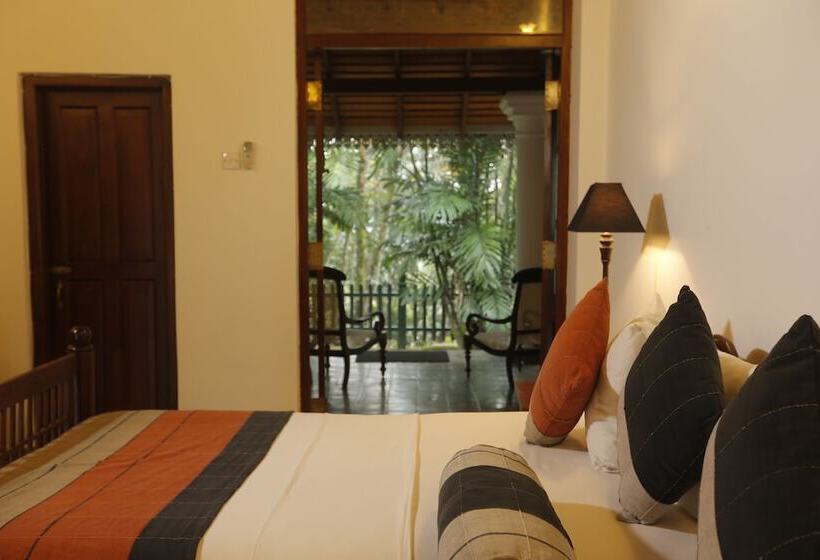 호텔 Sanctuary Lodge