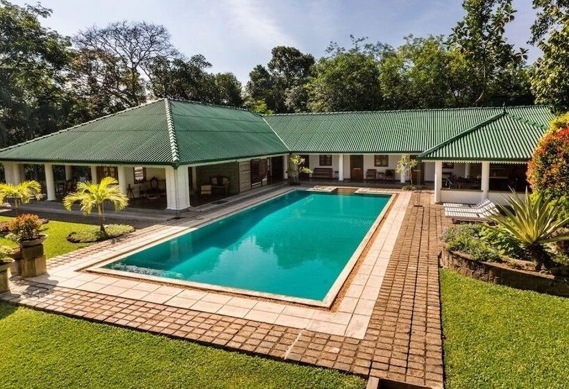 호텔 Sanctuary Lodge