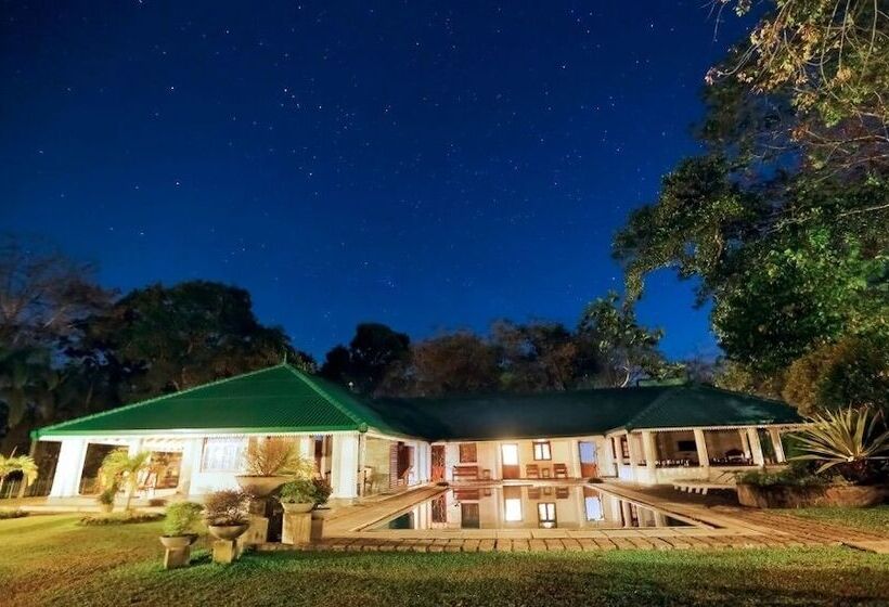 호텔 Sanctuary Lodge