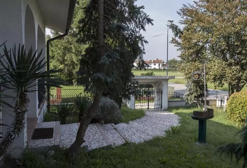 Villa Berra B&b Riva Del Po