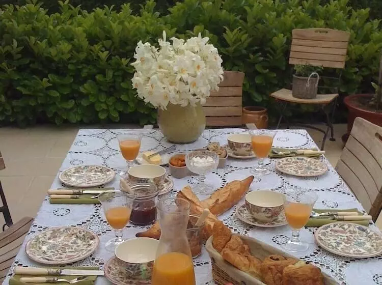 Aamiaismajoitus (B&B) Saveurs Et Bulles