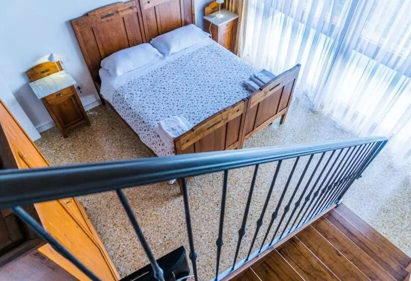 Hotelli Agriturismo Dai Gobbi