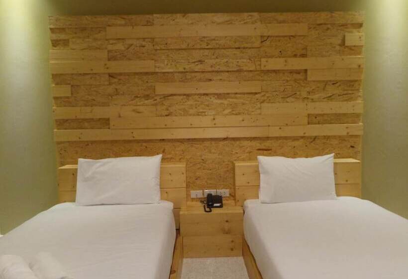 בית מלון כפרי Arcadia Resort