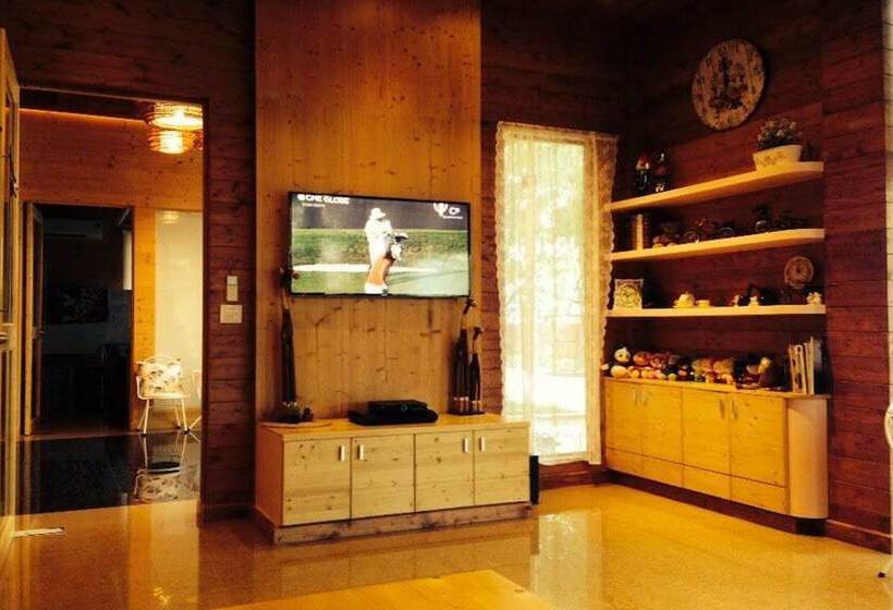 בית מלון כפרי Arcadia Resort