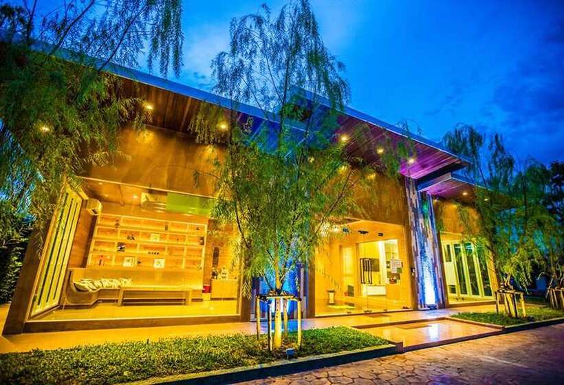 בית מלון כפרי Arcadia Resort