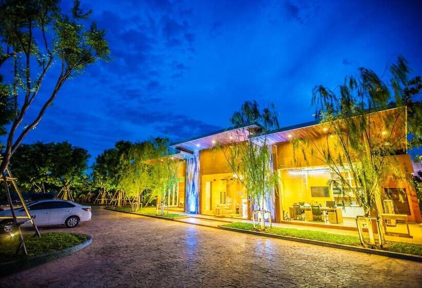 בית מלון כפרי Arcadia Resort