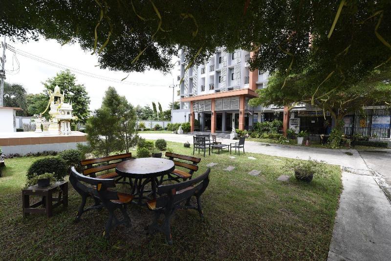 Hotel Grand Esie Service Apartment