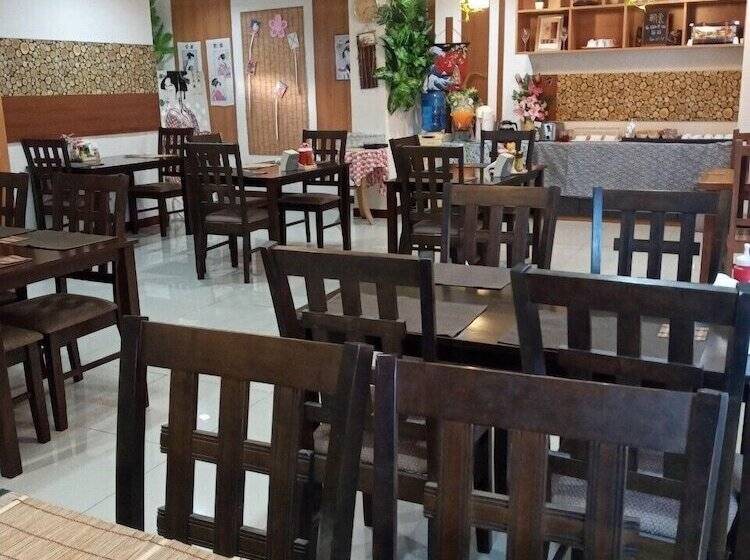 هتل Sakura Boutique