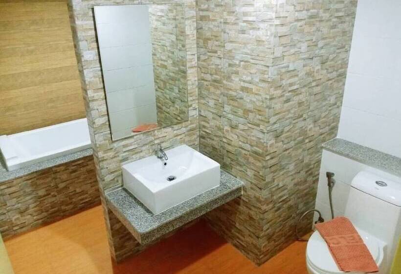 هتل Sakura Boutique