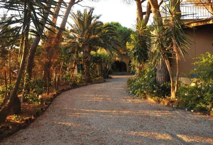 پانسیون Le Mãƒâ nnare Case Vacanze Di Metopa Srl