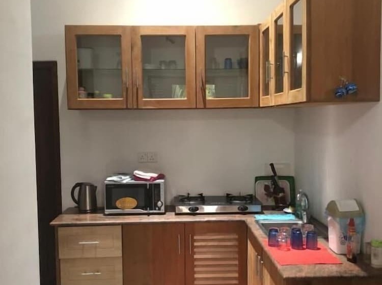 פנסיון Villa White