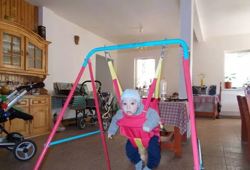 Pensiunea Cabana Sestina