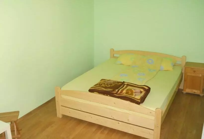 Pensiunea Cabana Sestina