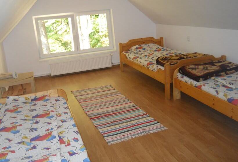 Pensiunea Cabana Sestina