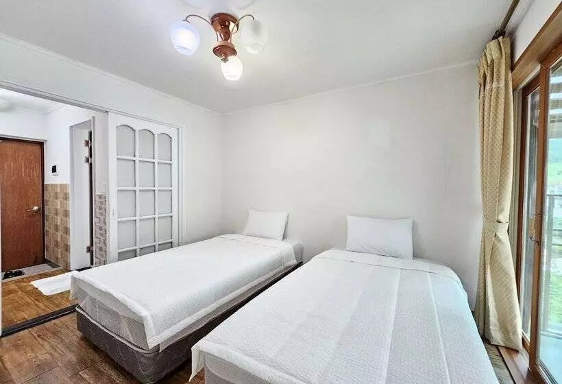 ホテル Seongsan Sunrise Pension