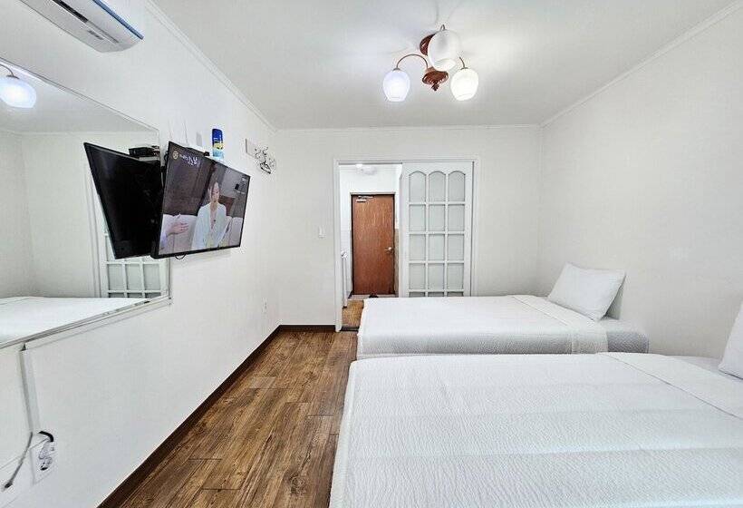 ホテル Seongsan Sunrise Pension