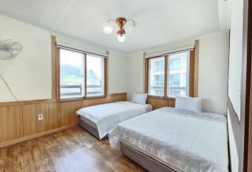 ホテル Seongsan Sunrise Pension